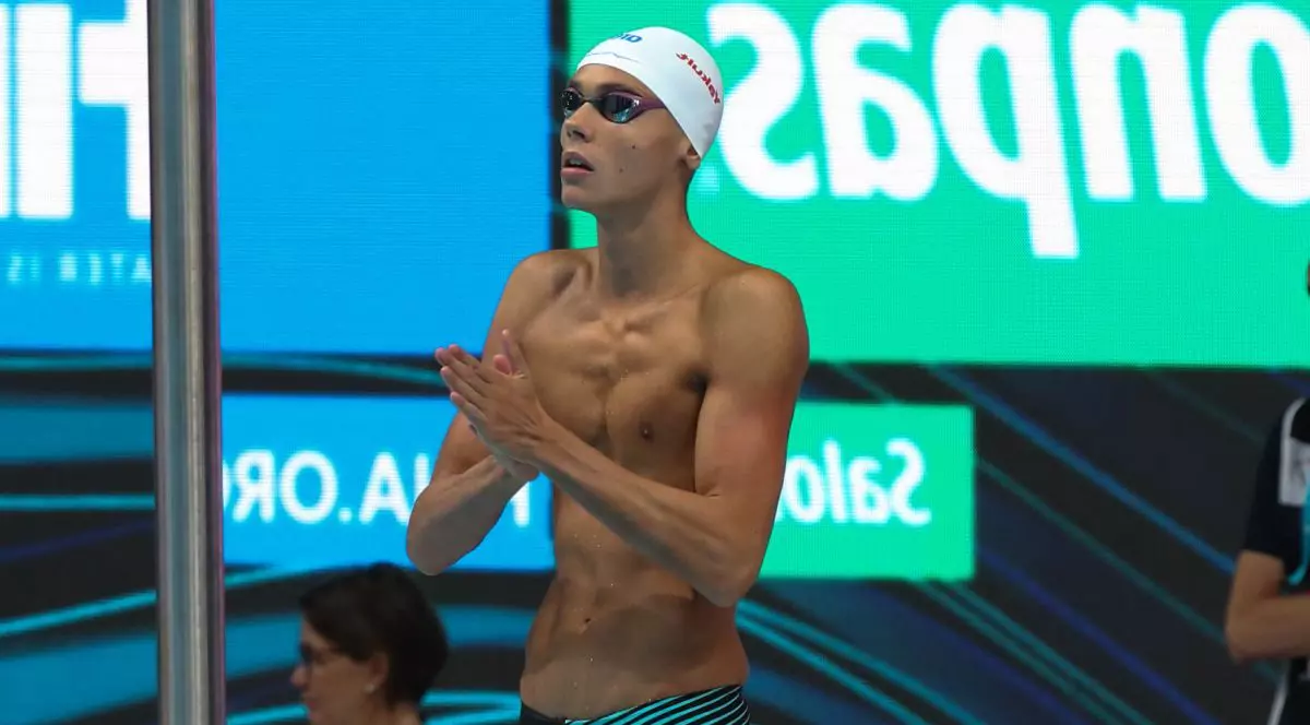 Câți bani va primi David Popovici de la statul român, după ce a devenit dublu campion mondial