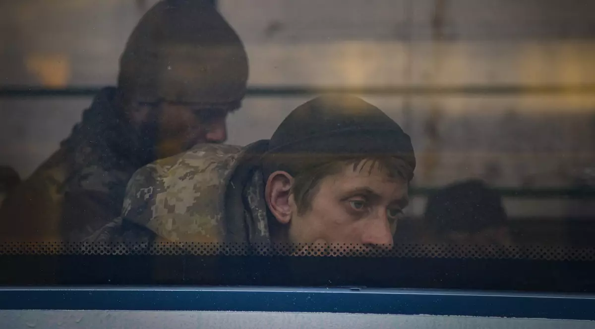 Moscova a început „o anchetă” asupra luptătorilor de la Azovstal. Peste 1.000 de soldați au fost transferați în Rusia