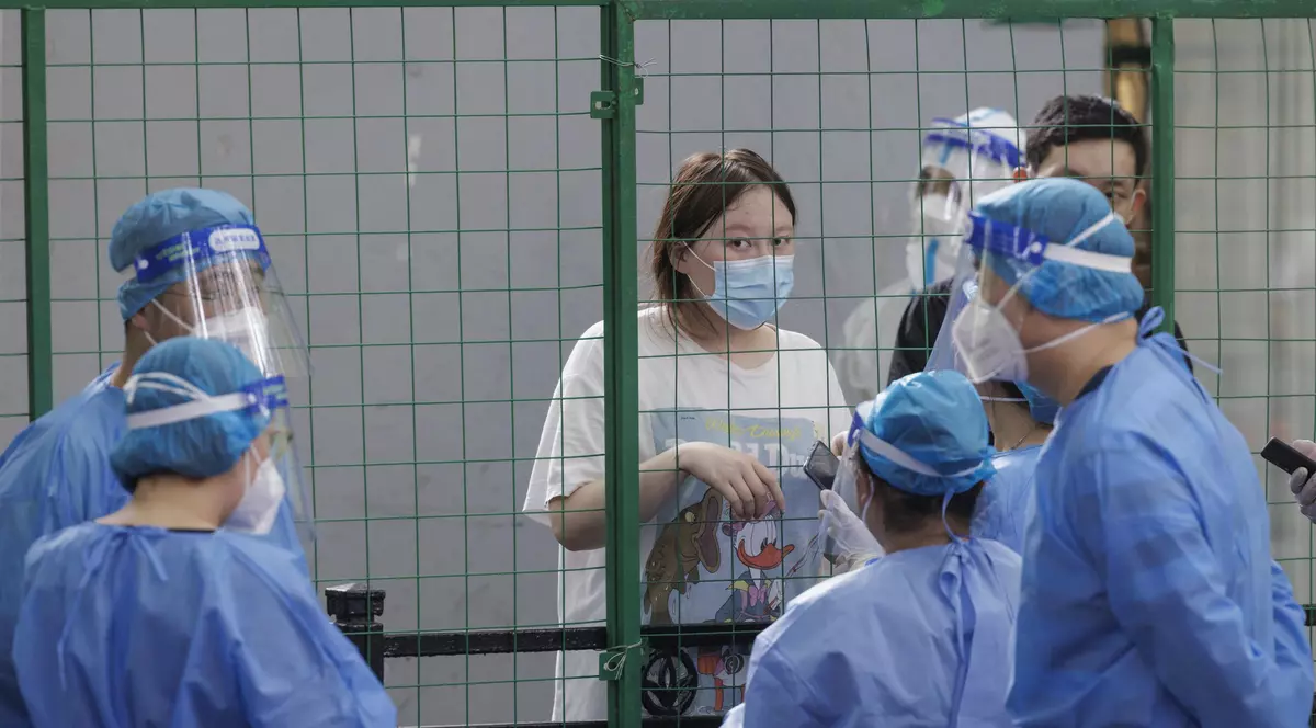 Un cartier cu 2,7 milioane de locuitori din Shanghai intră în carantină, la o săptămână de la relaxarea restricțiilor