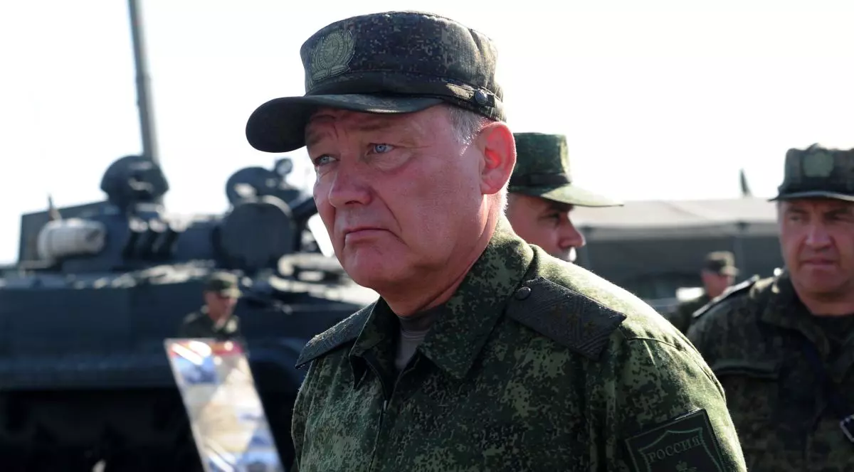 Motivul pentru care comandantul trupelor ruse din Ucraina a fost eliberat din funcție: „Bea mult și dădea ordine ridicole”