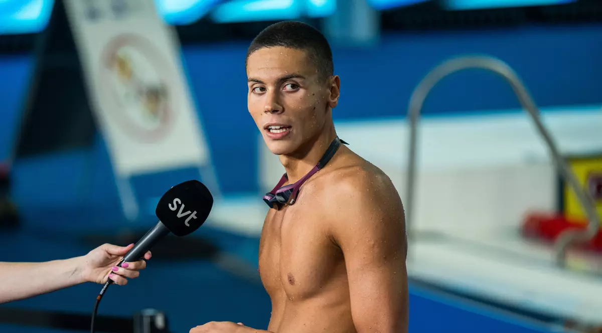 David Popovici se vede la TVR. Postul public anunță că va difuza Campionatele Mondiale de înot, după un val de critici