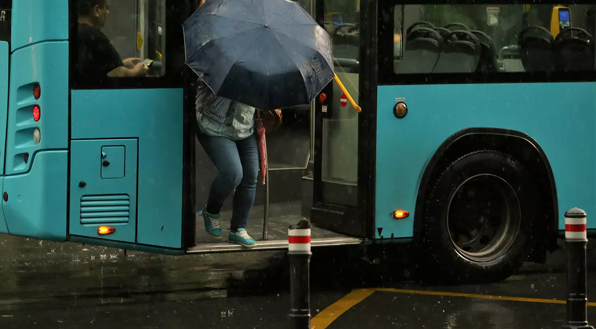 Prognoza meteo pentru următoarele două săptămâni. Vreme oscilantă și ploi