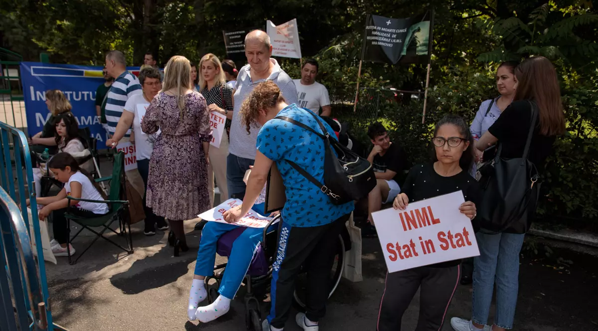 Ce răspunde șeful INML după ce mai mulți legiști s-au plâns la Ministerul Sănătății de probleme și cum explică tergiversarea expertizelor