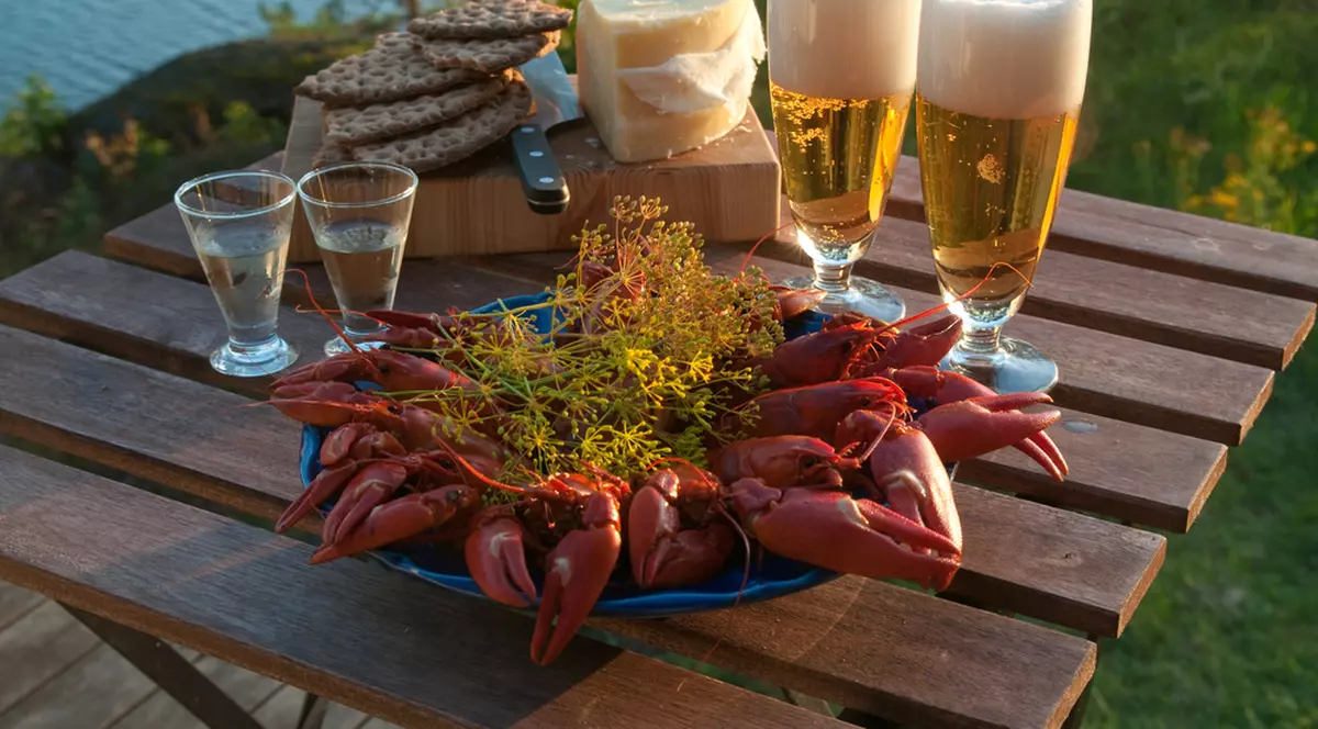 Mâncăruri pe care să le încearci în Suedia