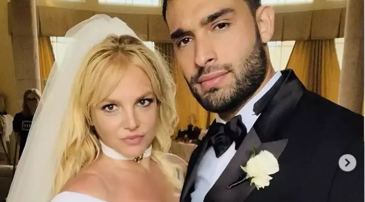 Britney Spears divorțează