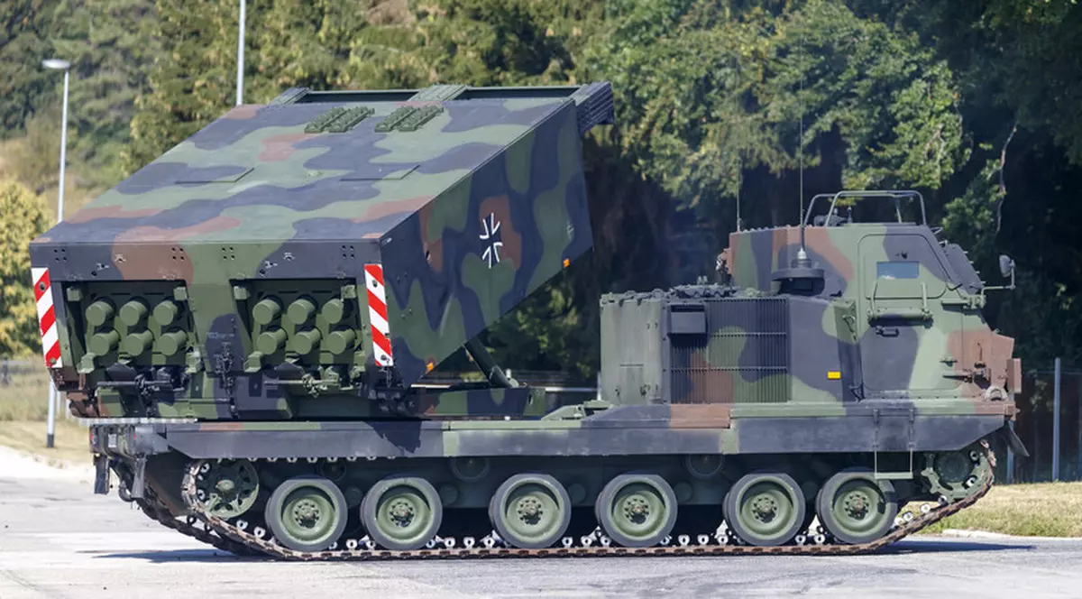 FOTO. Marea Britanie va trimite artilerie cu rachete cu rază lungă de acțiune în Ucraina, în ciuda amenințărilor Rusiei. Cum arată armele