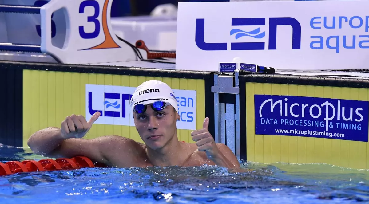 O nouă șansă pentru aur. David Popovici s-a calificat în finala de 100 de metri liber, la Europenele de natație pentru juniori de la Otopeni