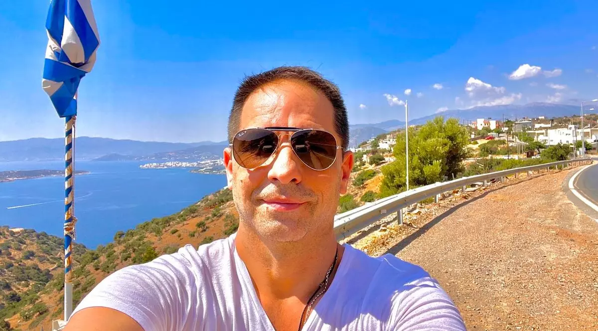 Dan Negru a spus motivul pentru care nu a apărut niciodată alături de soția lui la TV. Cu ce se ocupa, de fapt, Codruța