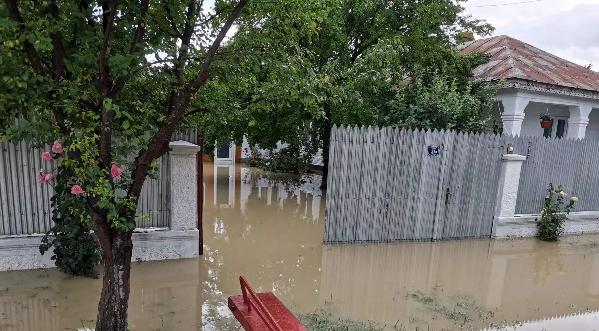 Cod galben de inundații în patru județe, începând de joi dimineață