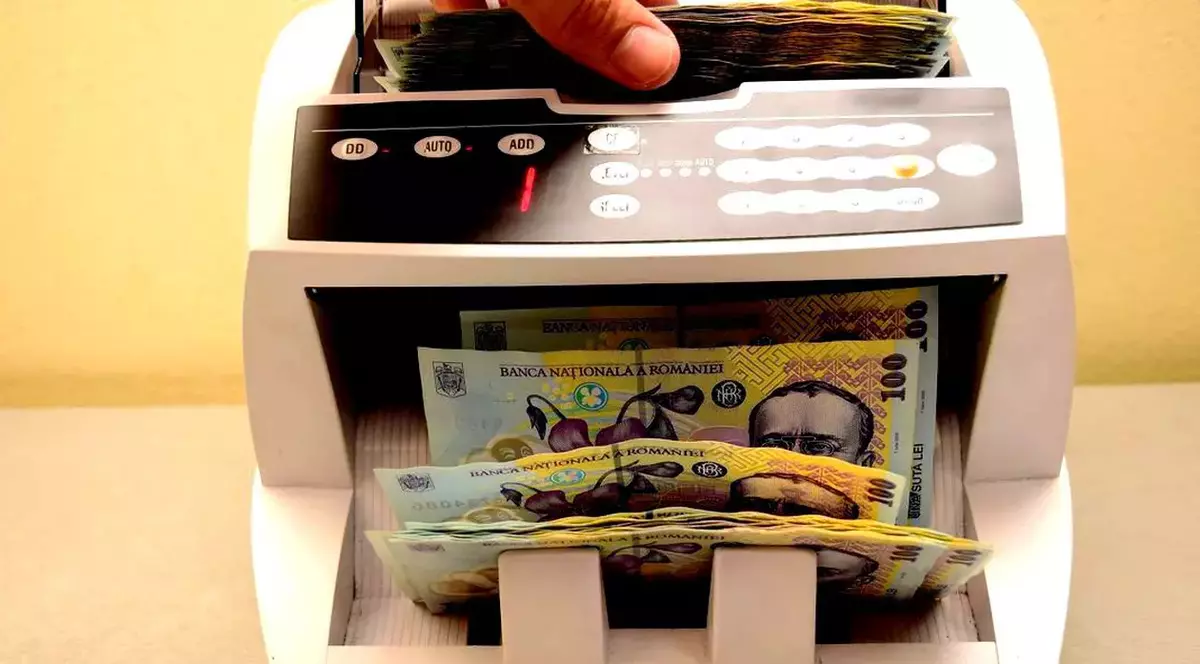 A fost publicat proiectul de modificare a Codului Fiscal. Ce taxe cresc și care sunt deducerile