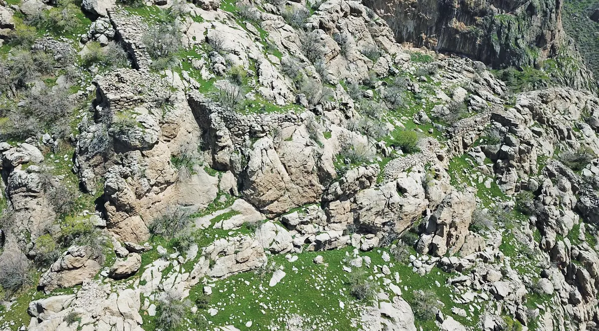 O fortăreață veche de 2.000 de ani, descoperită în Kurdistanul irakian, ar putea face parte dintr-un oraș regal pierdut