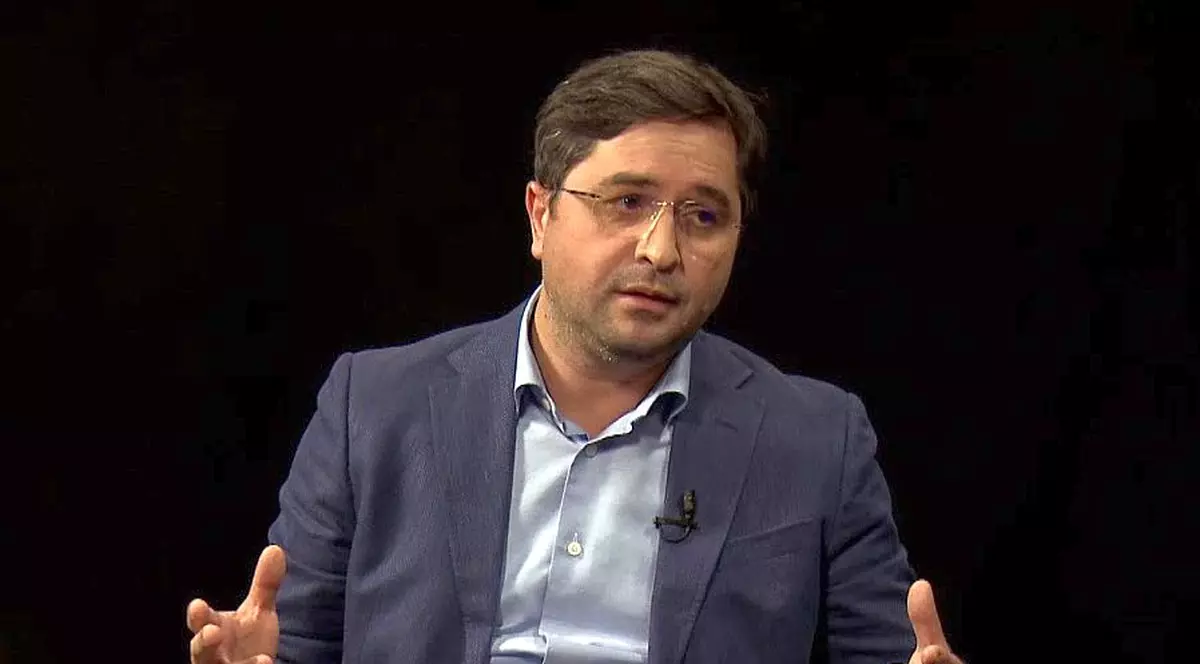 Primarul Lugojului, înlăturat din funcție pentru că și-a schimbat domiciliul timp de șase săptămâni. Ce spune prefectul