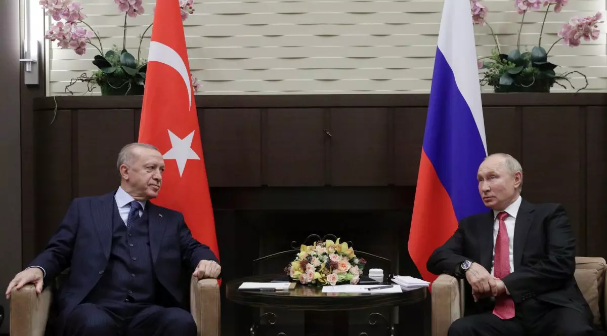 Putin se întâlnește la Teheran cu liderii Iranului și Turciei. Ce vor discuta cei trei