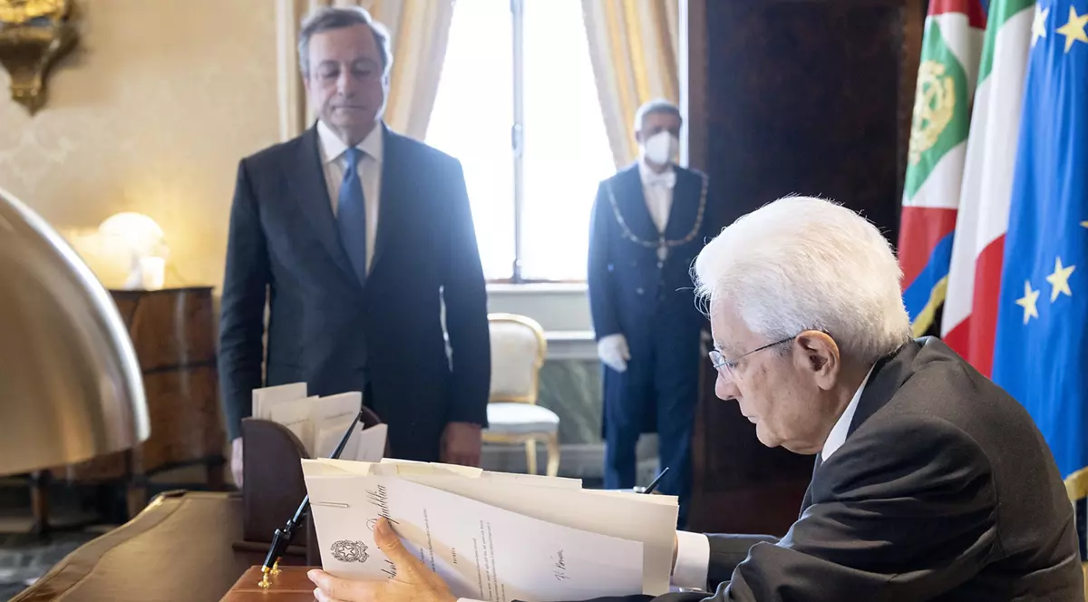 Președintele Italiei a dizolvat Parlamentul, după demisia premierului Draghi. Urmează alegeri anticipate