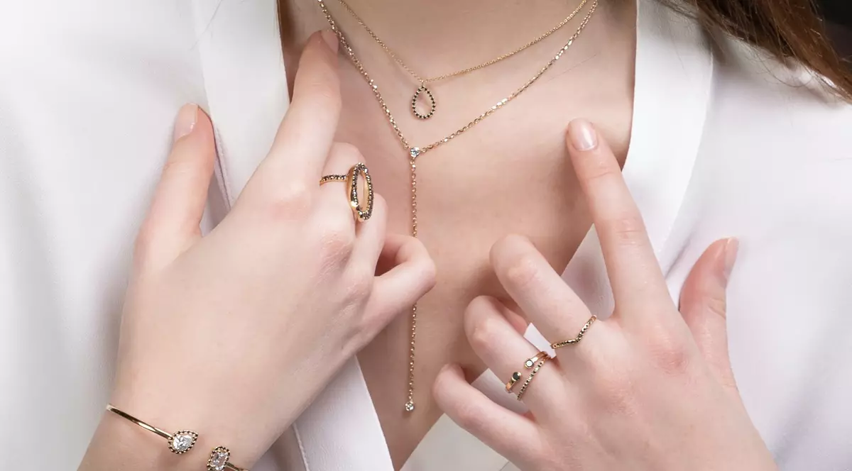 Bijuterii: cum să alegi materialul potrivit