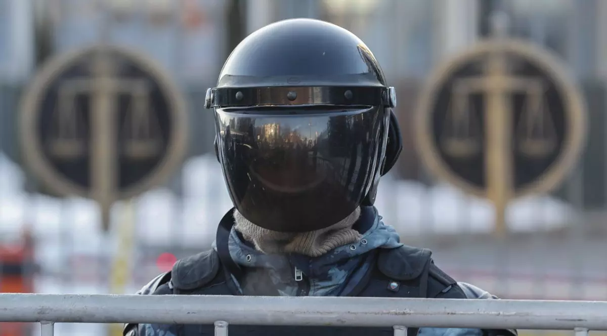„Monstrul lui Putin”: Noul FSB adoptă metodele staliniste, pentru a servi un regim aflat într-un război perpetuu, spun doi experți ruși