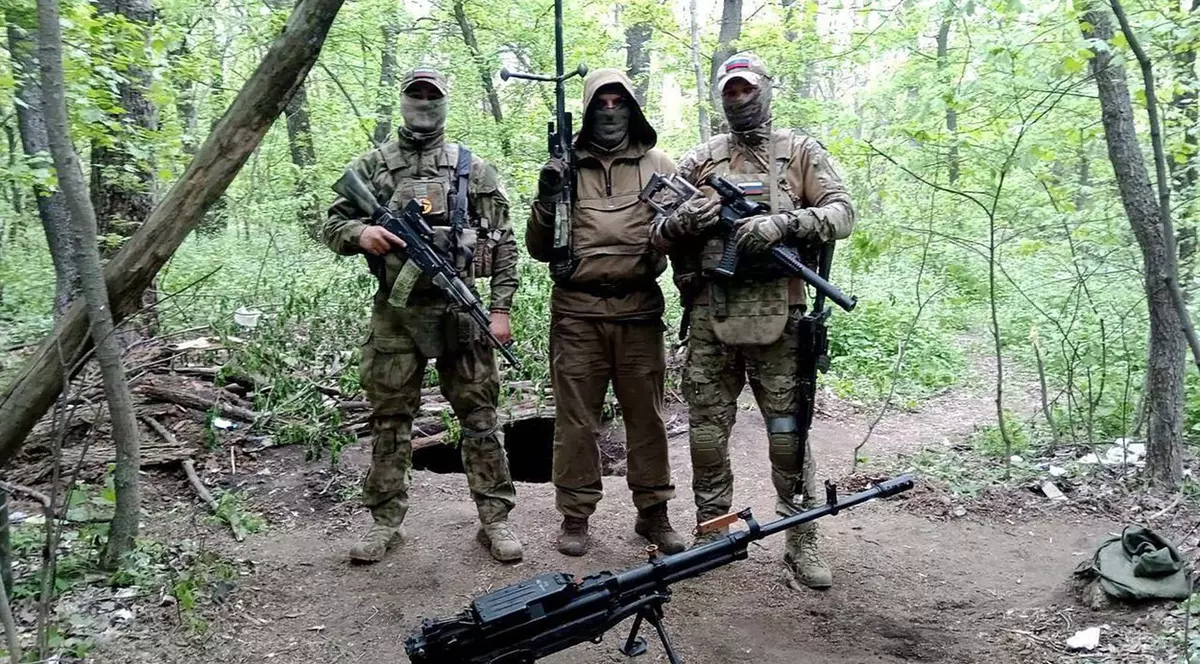 Gruparea Wagner recrutează „voluntari" pentru războiul din Ucraina din închisori, uzine miniere și șantiere navale