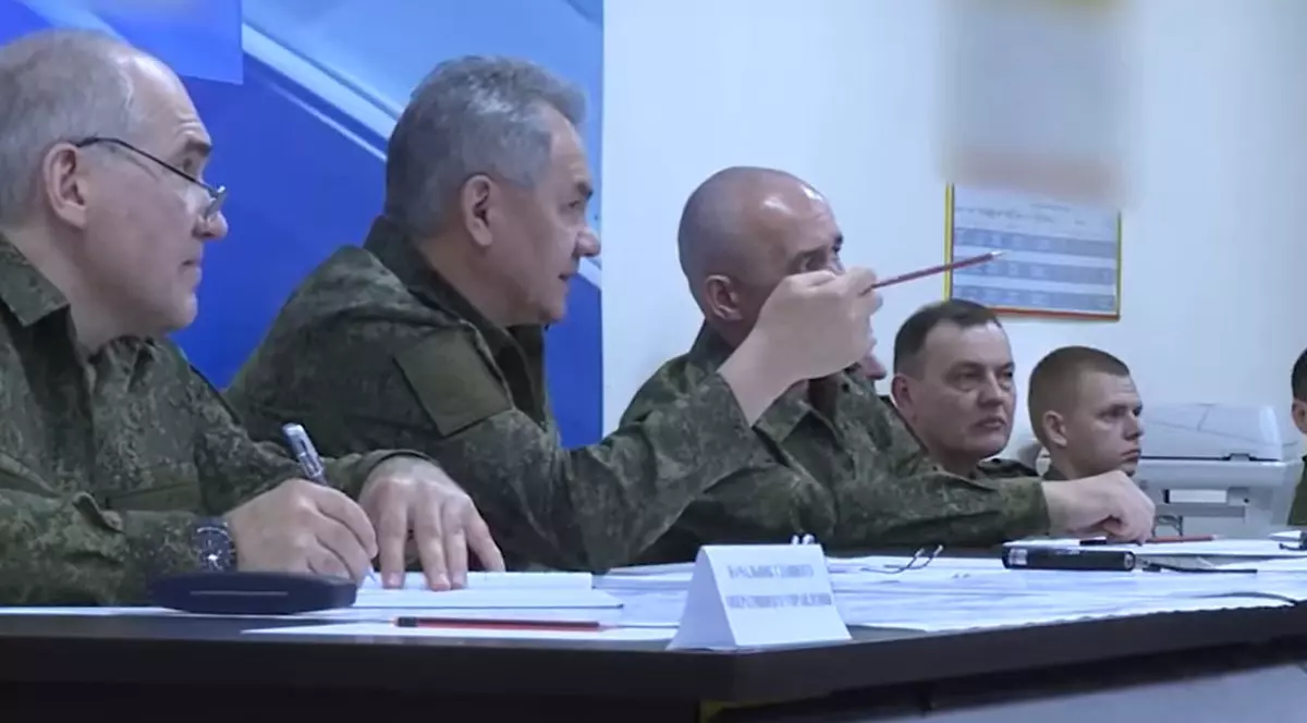 Ministrul rus al apărării, Serghei Șoigu, s-a dus în Ucraina și a ordonat „intensificarea atacurilor în toate direcțiile”