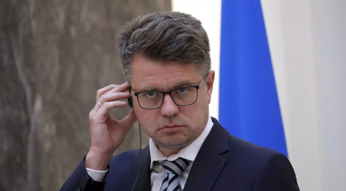 Estonia blochează permisele de ședere temporară și vizele de studiu pentru ruși. Cum explică guvernul de la Tallinn