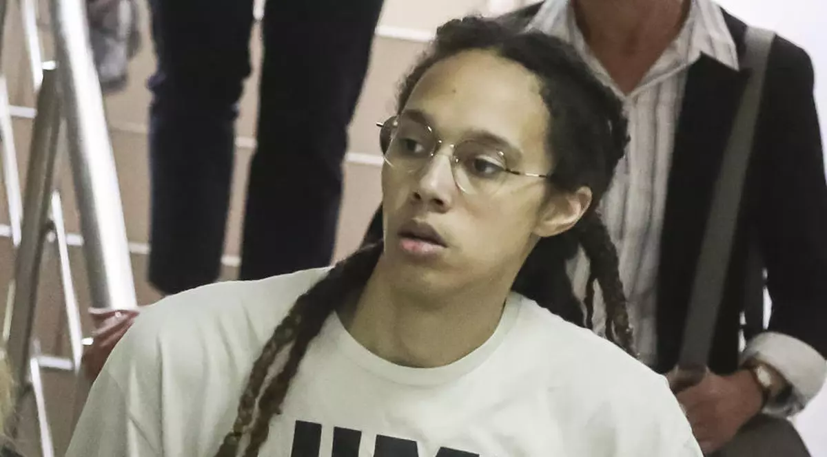 Baschetbalista Brittney Griner, reținută în Rusia, îi cere ajutorul lui Joe Biden. „Sunt  îngrozită de ideea că o să fiu aici pentru totdeauna”