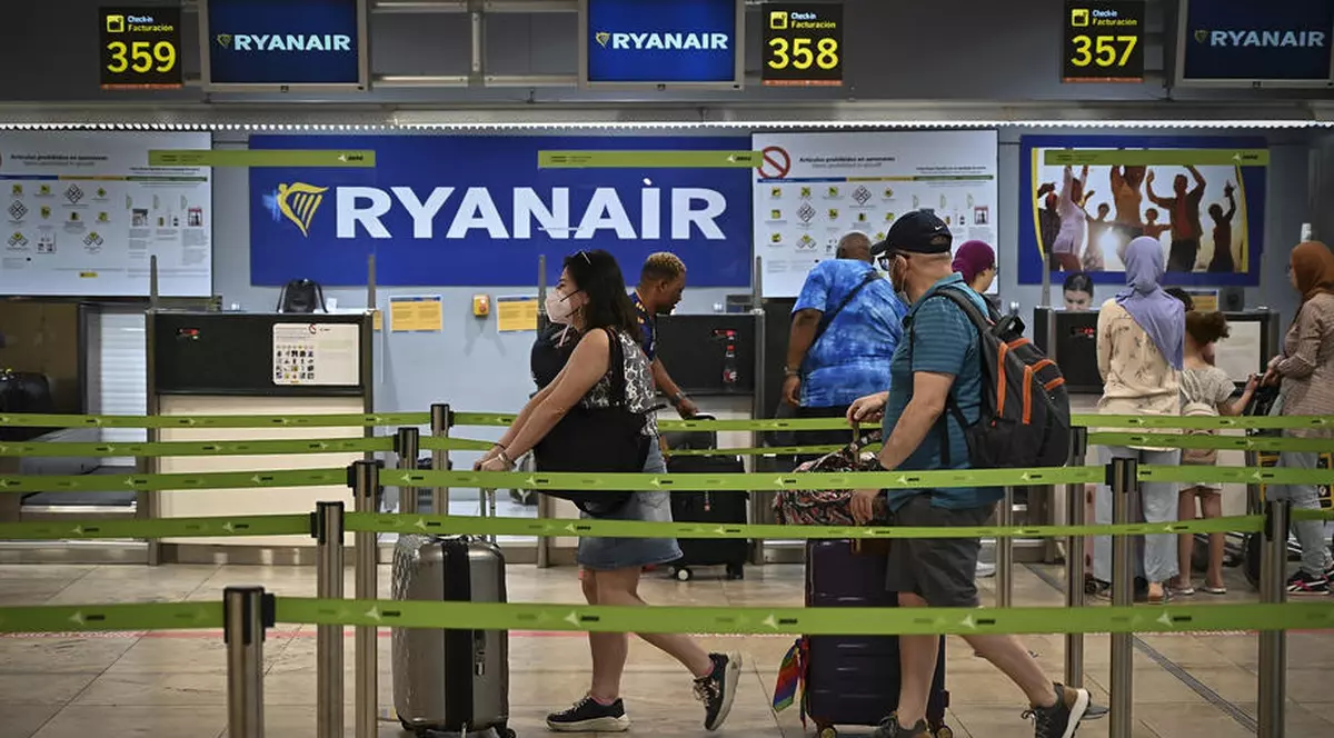 Atenționare MAE în privința călătoriilor în Spania, după ce însoțitorii de zbor Ryanair și-au prelungit greva