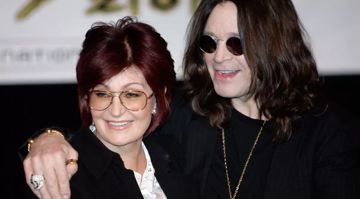 Ozzy Osbourne și soția lui, Sharon, se vor muta în Marea Britanie. Rockerul britanic susține că s-a „săturat” de atacurile armate