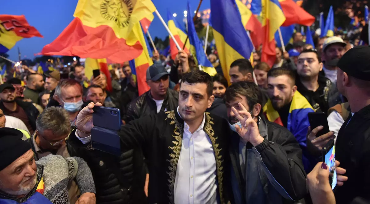 Politologul Cristian Pîrvulescu analizează „nunta politică” a lui George Simion: „E un populist total. E campanie electorală pentru prezidențiale”