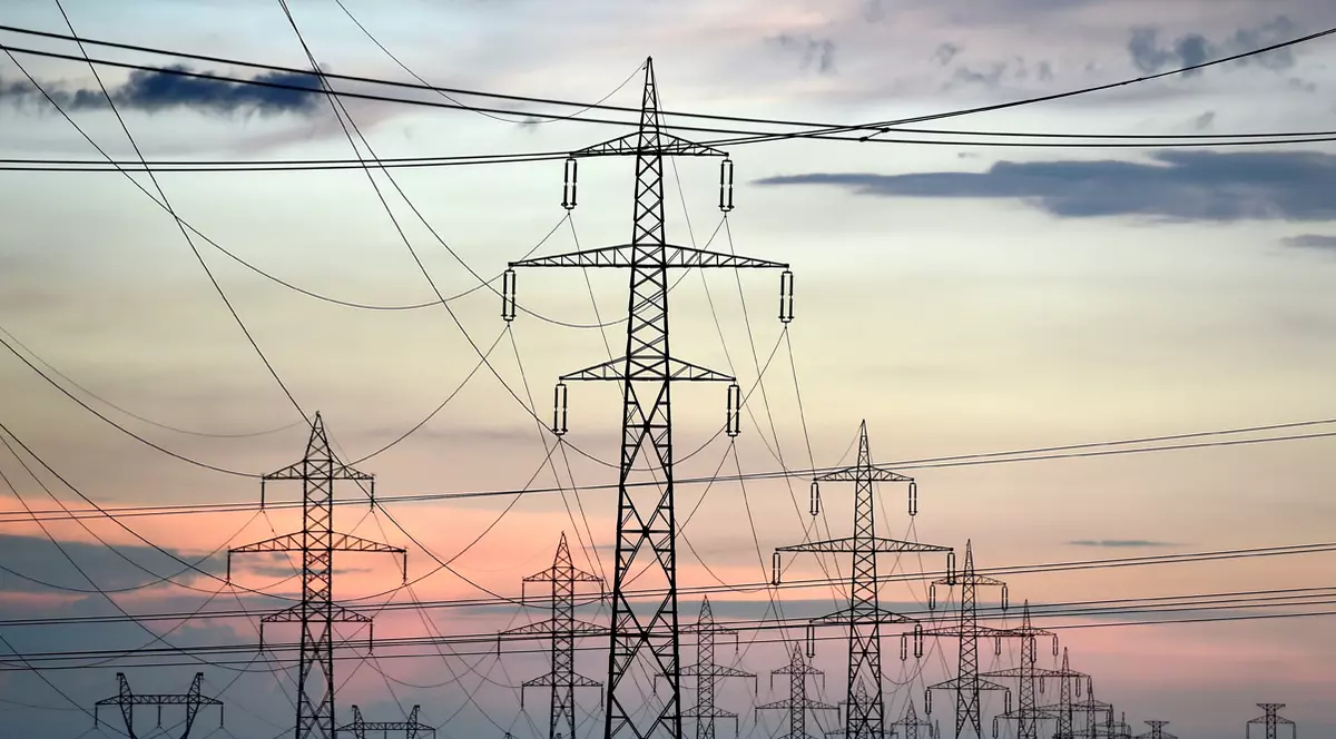 Ce înseamnă decuplarea prețului energiei de cel al gazelor, propusă de Bruxelles. Un expert analizează opțiunile și ce efecte ar putea avea în România