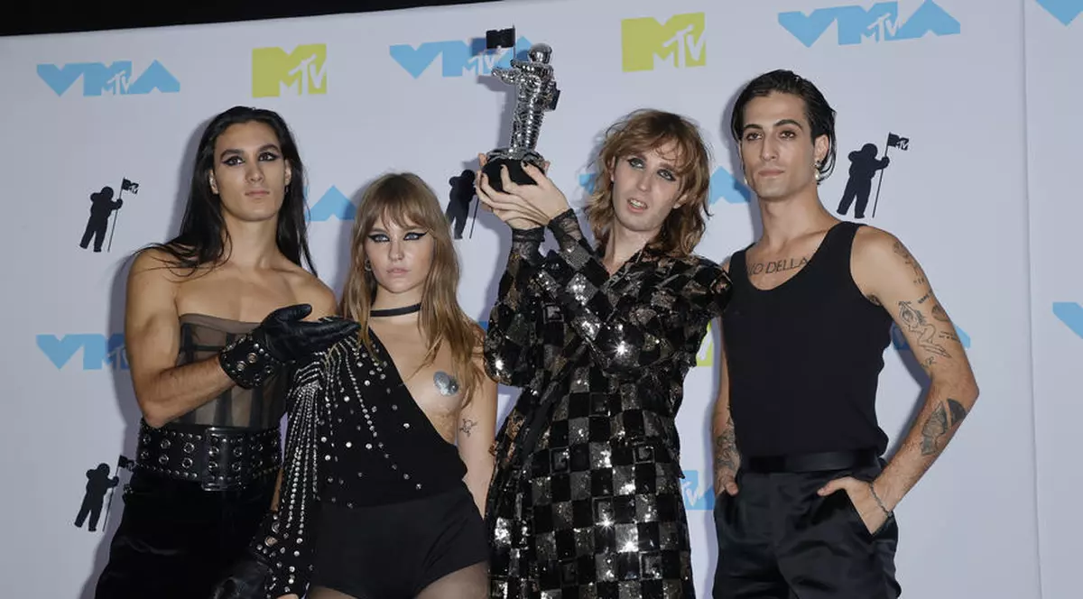 Câștigători MTV Video Music Awards 2022. Trupa Maneskin, care a câștigat Eurovision 2021, a plecat acasă cu un  trofeu