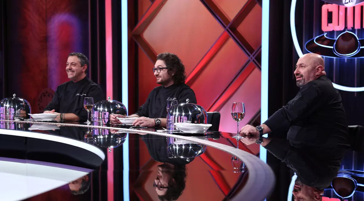 Surpriză de proporții pentru cei trei Chefi. Martin Jordan, sosia lui Gordon Ramsay, vine să-i jurizeze la „Chefi la cuțite”, sezonul 10