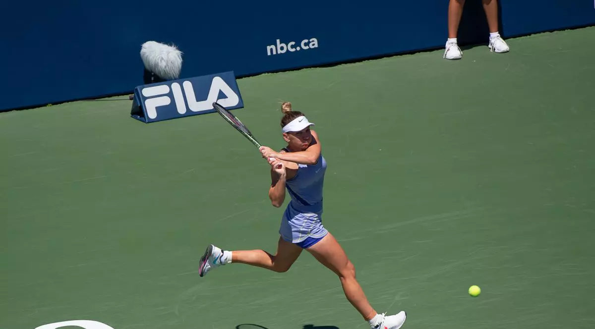 Simona Halep s-a calificat în semifinale la turneul de la Toronto, după ce a învins-o pe Coco Gauff în două seturi
