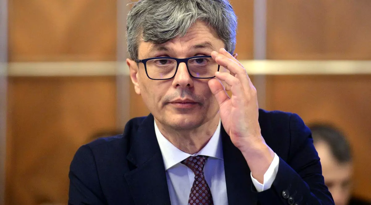 PSD acuză ministerul condus de Virgil Popescu: Schema de compensare nu a temperat creșterile prețurilor la energie și gaze naturale