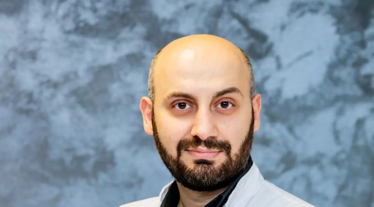 Leziunea de coafă rotatorie. Simptome și tratament explicate de dr. Tarek Nazer