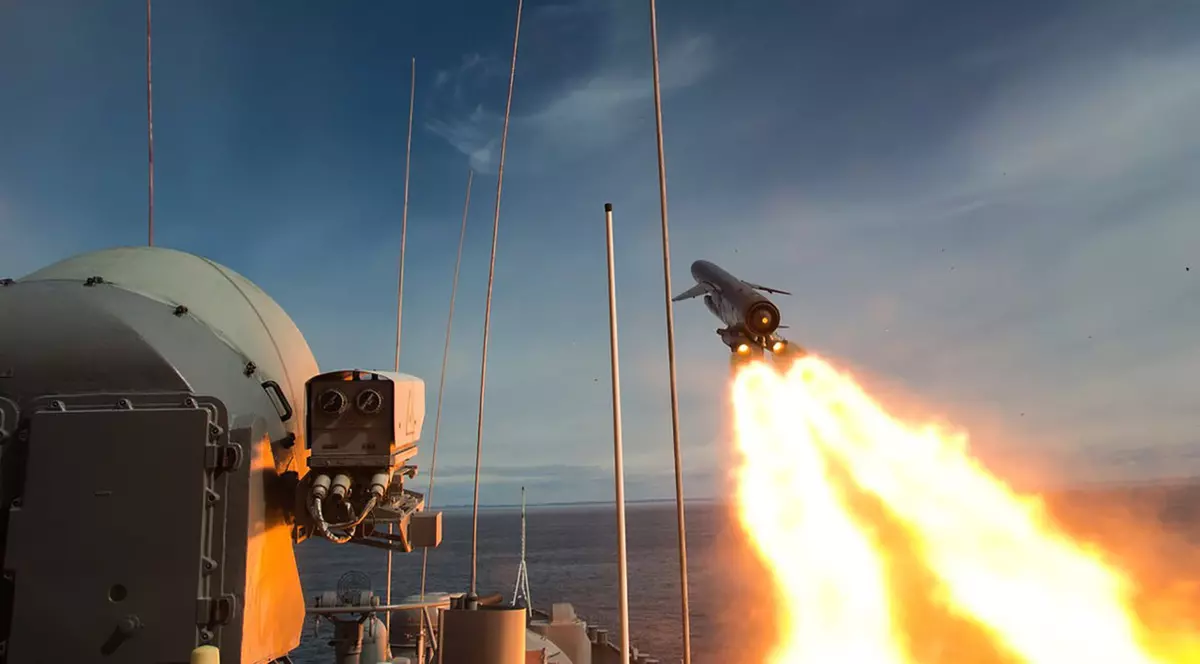 Rusia anunţă că va dota noile submarine nucleare cu rachete hipersonice Zircon
