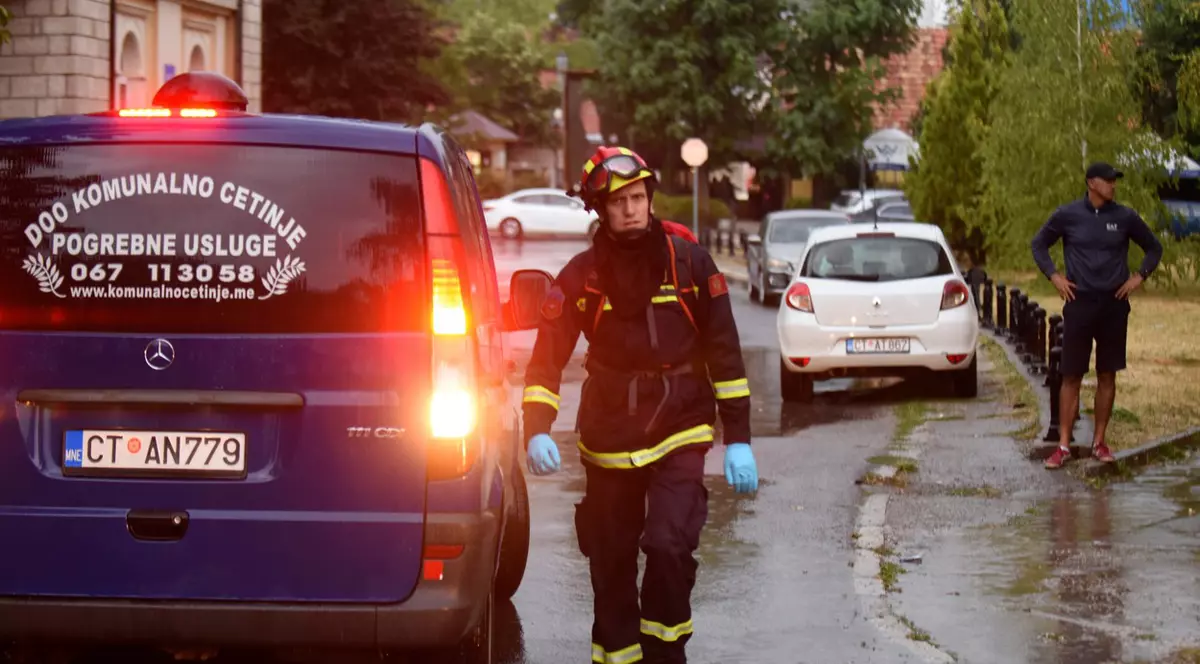 Atac armat cu 11 victime în Muntenegru. Atacatorul a tras inclusiv asupra polițiștilor