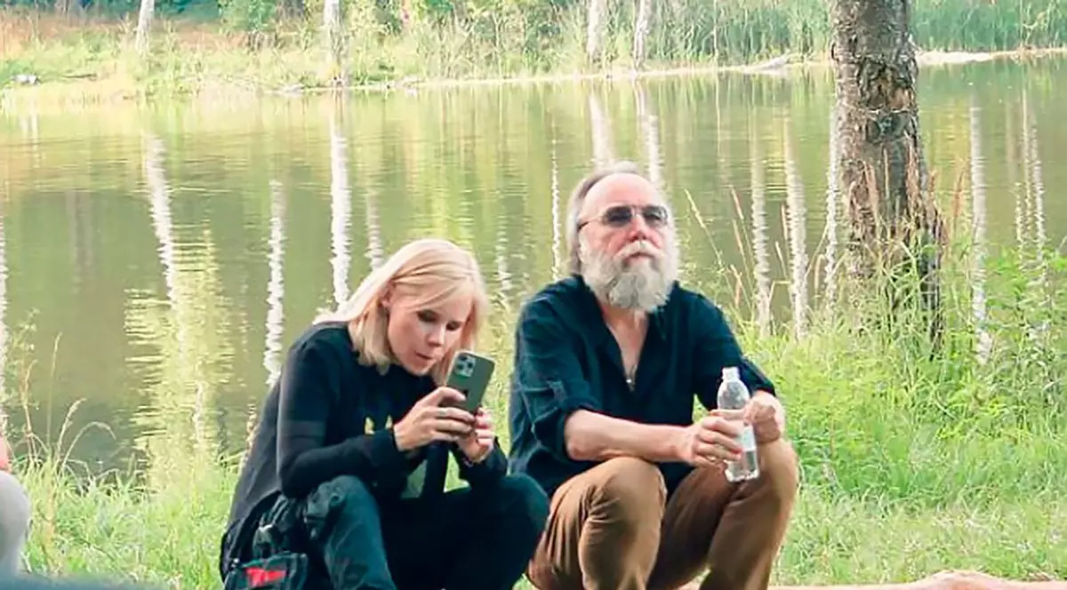 Serviciul secret rus FSB acuză serviciile speciale ucrainene de uciderea fiicei lui Dughin. O femeie, numită principala suspectă