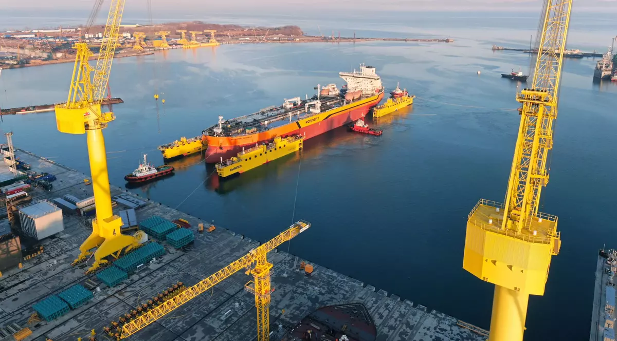 „Ardere lentă”. Rusia a evitat colapsul economic, dar declinul a început