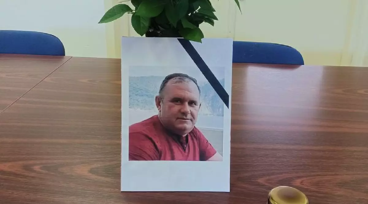 Viceprimarul din Grecești a murit în Grecia, unde era în vacanță cu soția și cei doi copii. Daniel Sorin Calu avea 44 de ani
