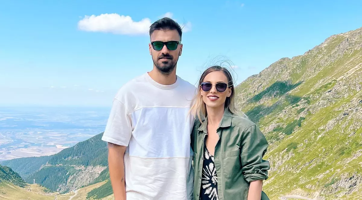 Liviu Teodorescu, declarații sincere despre căsnicia lui. Artistul și Iulia au făcut nunta după 11 ani de relație. „Fiecare a vrut să mai experimenteze”