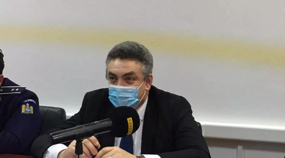 Șeful IPJ Vaslui renunță la funcție după ce a fost filmat cu mașina de serviciu la supermarket, dar spune că plecarea nu are legătură cu incidentul