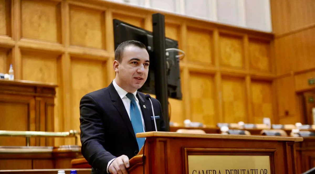 Ministrul Cercetării, despre doctoratul invalidat de CNATDCU: „Nu e nimic care să fie secret. Am un an să fac completări la teza de doctorat”