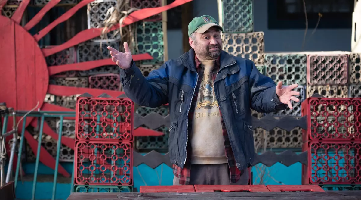 Cât costă o casă în Fierbinți, unde se filmează serialul cu Bobiță și Celentano de la Pro TV. Localitatea e în județul Ialomița