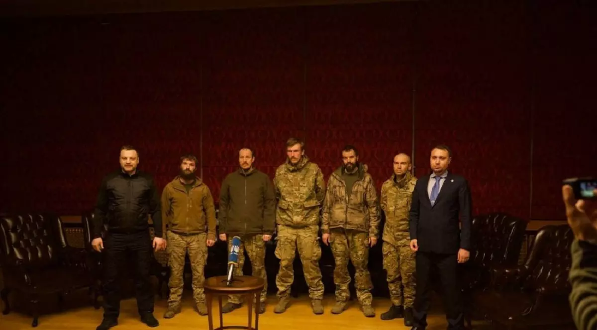 Rusia îi cere înapoi pe comandanții Batalionului Azov, pe care i-a eliberat într-un schimb de prizonieri cu Ucraina