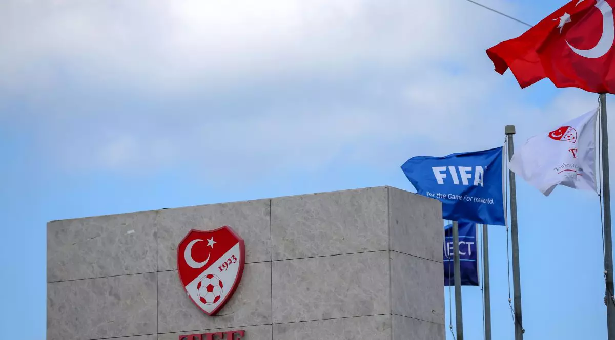 Sediul Federației Turce de Fotbal a fost vizat de un atac armat