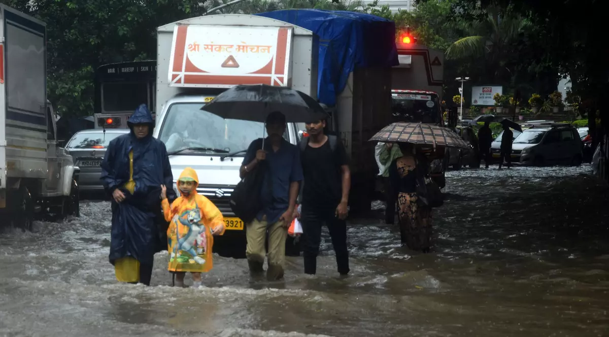 Ploile și trăsnetele au ucis cel puțin 36 de oameni în India, în doar 24 de ore