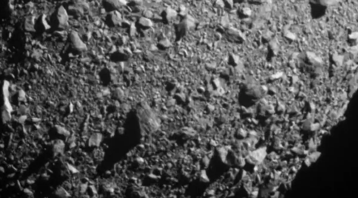Primele imagini detaliate cu impactul dintre naveta spațială NASA și asteroidul Dimorphos