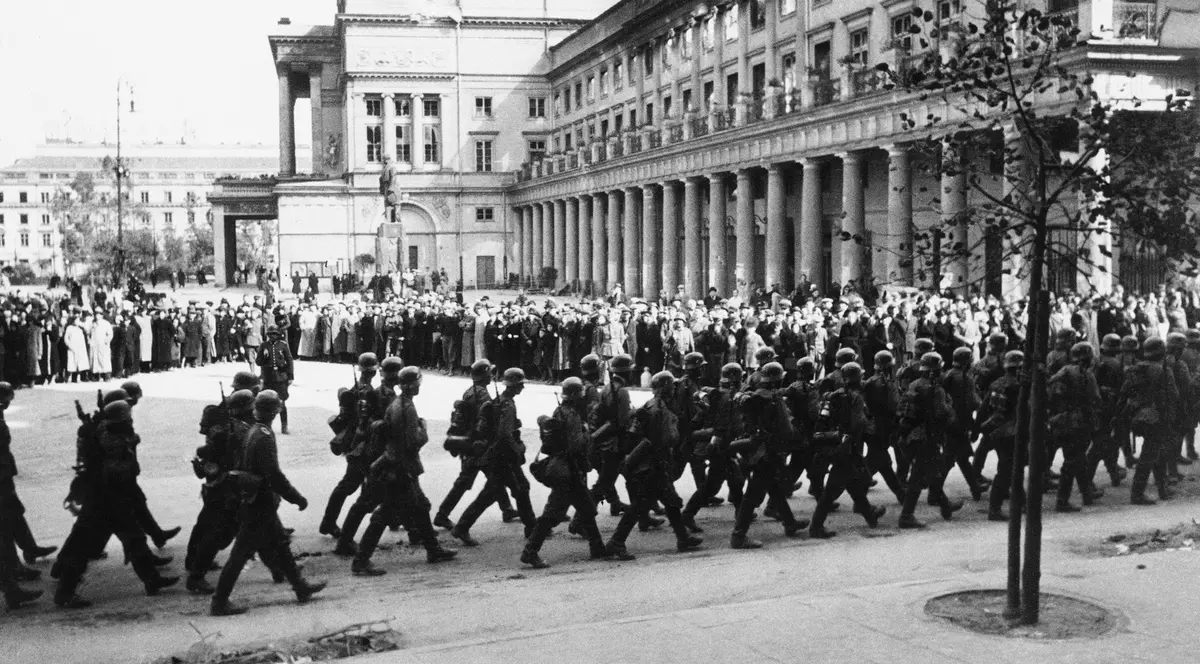 Polonia îi cere Germaniei peste 1 trilion de dolari despăgubiri pentru ocupația din Al Doilea Război Mondial