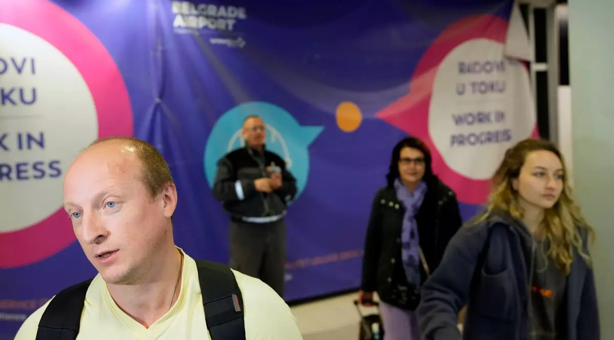 Un bilet de avion cu plecare din Rusia a ajuns să coste și 9.000 de euro pe piața neagră, după anunțul mobilizării