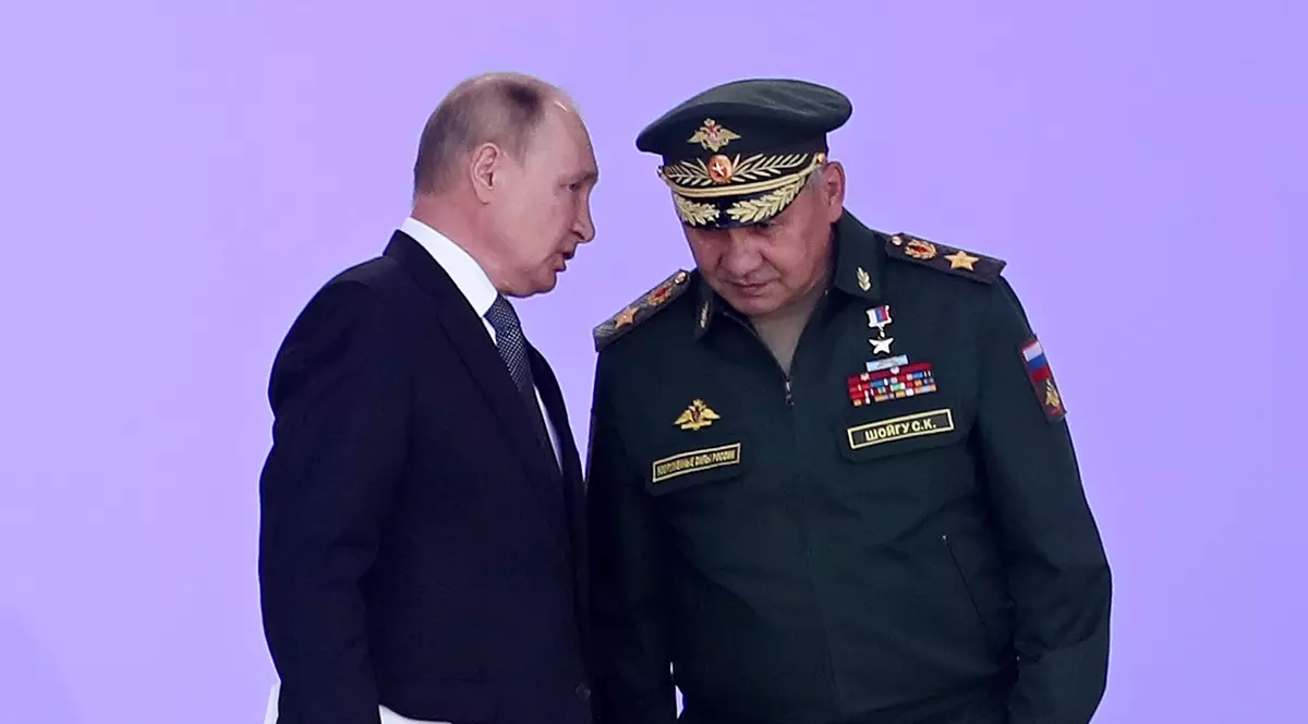 Șoigu recunoaște că „mobilizarea parțială” se poate face dintr-un număr „uriaș” de oameni, dar promite că nu va apela decât la 300.000 de persoane