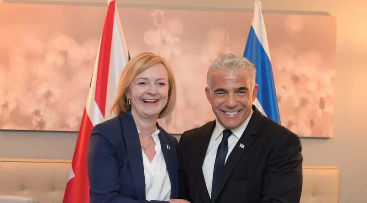 Liz Truss analizează să urmeze exemplul lui Donald Trump și să mute ambasada britanică din Israel la Ierusalim